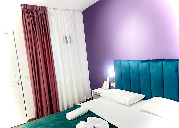 Budget Retreat Tirana & Studios
