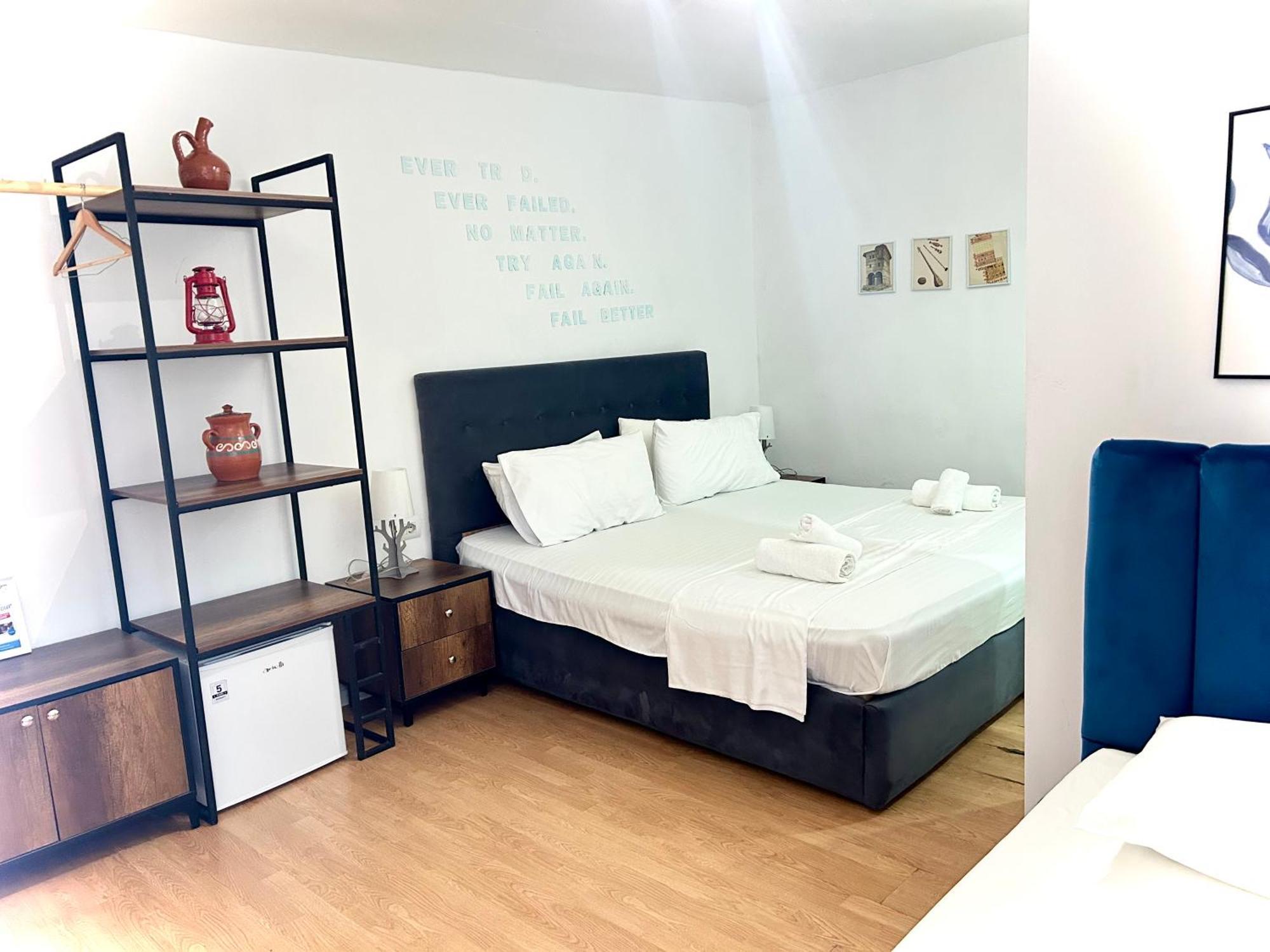 Budget Retreat & Hotel